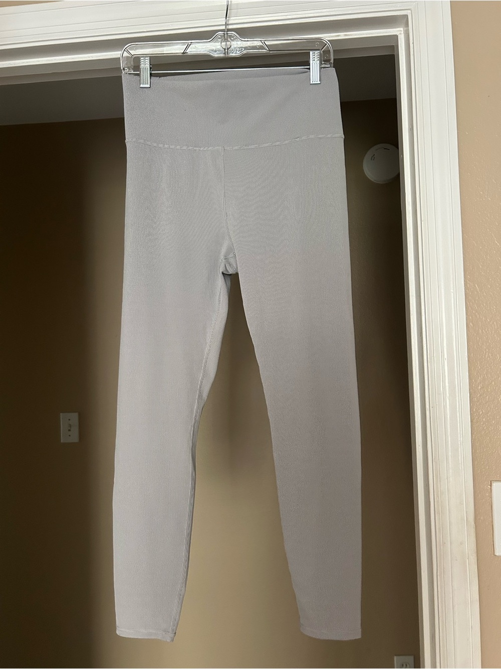 Vuori Leggings - Light Gray- Lux Rib studio leggings